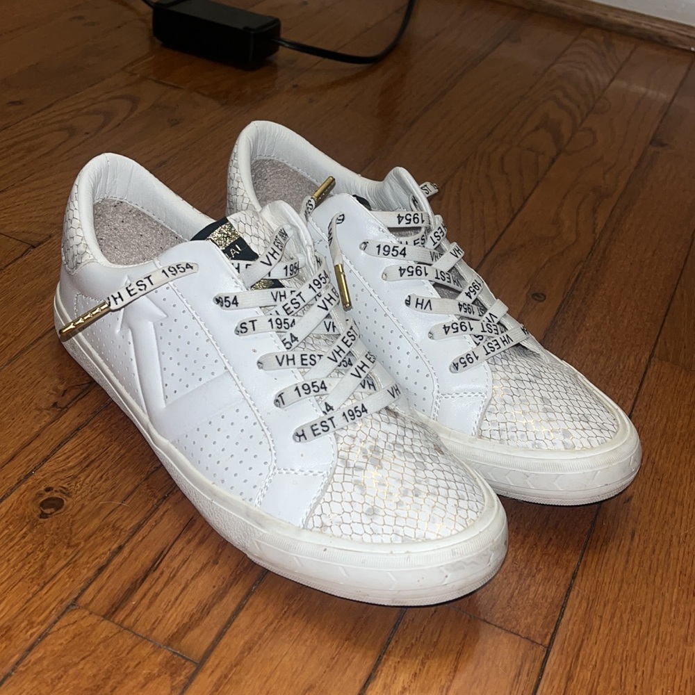 Dolce vitas size 10 only worn twice